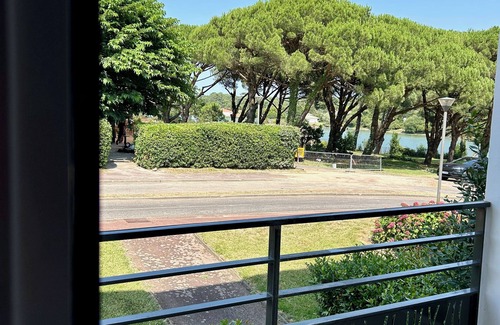 Anglet Apartment | Bright apartment on the Chiberta golf course with swimming pool and beach