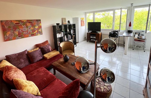 Pere Lachaise Apartment | Bright apartment Père Lachaise