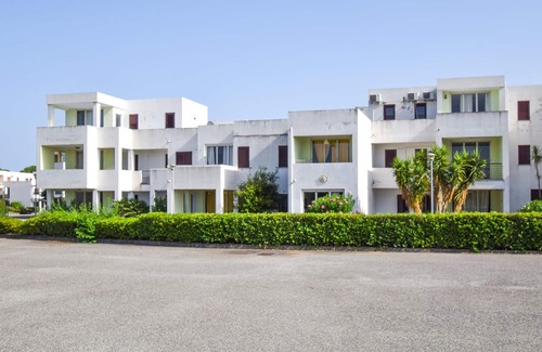 Isca Marina Apartment | Bright apartment with sea view, located on the east coast of Calabria.
