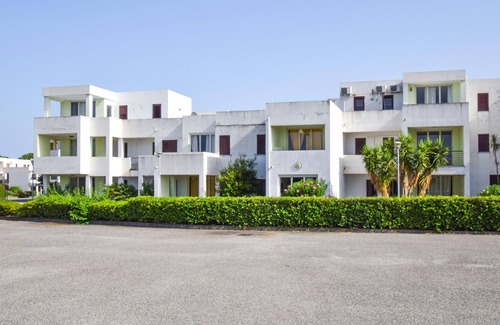 Isca Marina Apartment | Bright apartment with sea view, located on the east coast of Calabria.