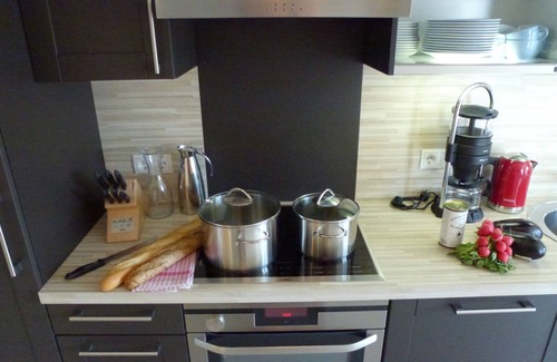Niendorf/Ostsee Condo | Bright apartment with elevator, wellness area, fitness, sauna, families, WiFi