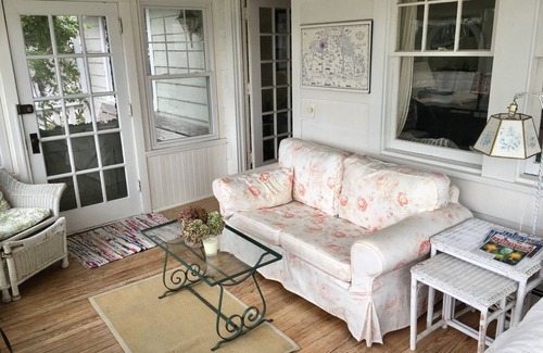 Island Heights Cottage | Bright, Charming River-Front Cottage, available monthly - 3 BR-2 Bath