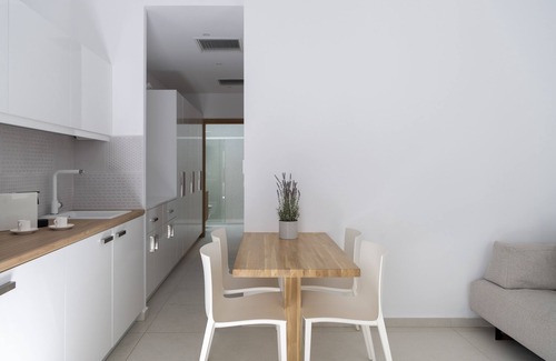 Paros Apartment | Bright, cosy and one step away from anything you may need!