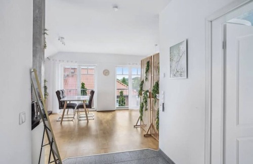 Reppenstedt Apartment | Bright feel-good apartment - quiet and close to the city center