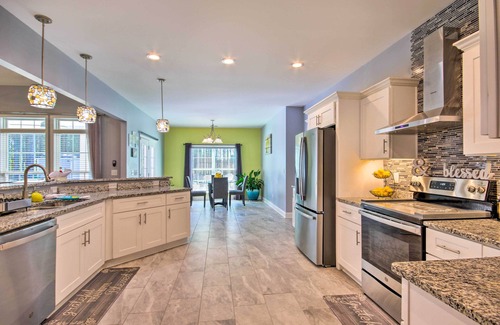 Hopkins House | Bright Hopkins Home w/Game Room & Fire Pit!