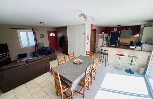 Saint-Xandre House | Bright house with garden near La Rochelle