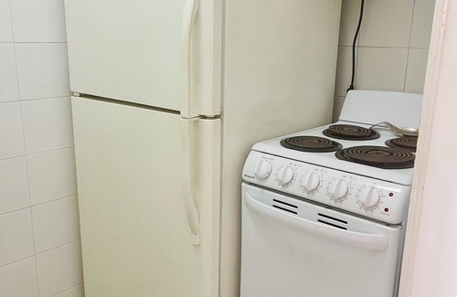Condado Condo | Bright & Modern 1BR in Condado – All Utilities + WiFi Included!