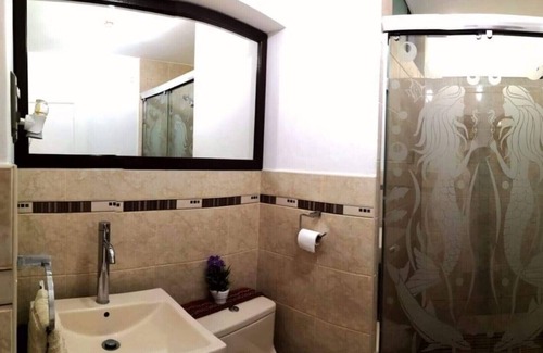 Urcos Apartment | Bright modern apartment in the heart of Cusco