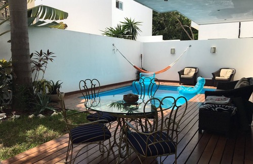 Cancun House | Bright modern home in family friendly community