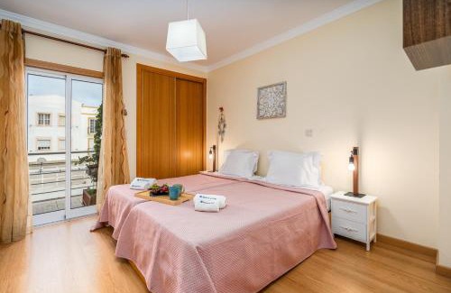 Vila Real Santo Antonio Apartment | Bright & Spacious Flat by HostWise