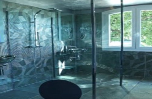 Venelles House | Bright room with Sainte Victoire view and pool