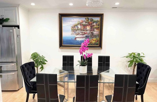 Inner Richmond Apartment | Bright Spacious 3 bedroom by Golden Gate Park & Presidio