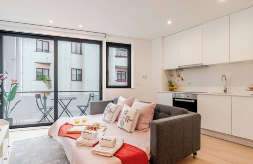 Leca da Palmeira Apartment | Bright Studio w/Balcony and Garage by HostWise