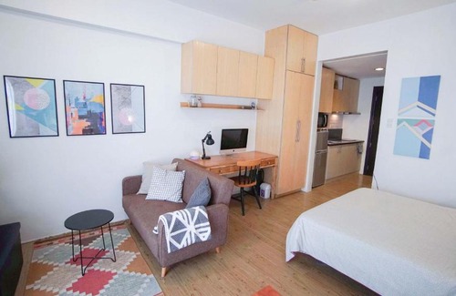 Muntinlupa Apartment | Bright studio w/ balcony @ East Bay Residences