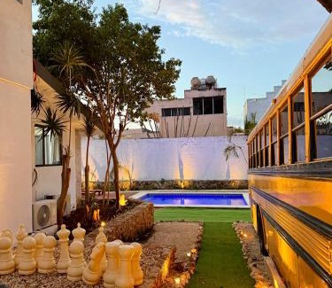 Colonia Campestre House | Bright Studio with Shared Pool Access