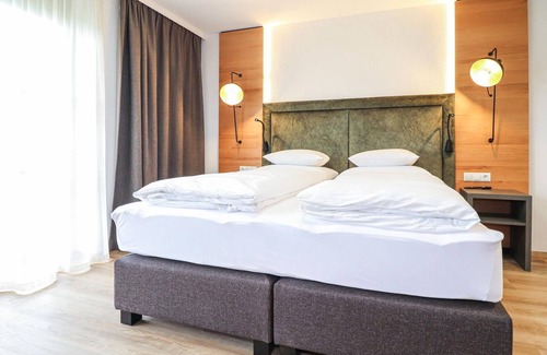 Innsbruck Apartment | Bright, stylishly furnished vacation apartment with a view of the mountains.