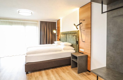 Innsbruck Apartment | Bright, stylishly furnished vacation apartment with a view of the mountains.