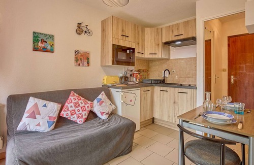 Barbotan-les-Thermes Apartment | Bright T1 bis for 2, sunny terrace, parking, wifi