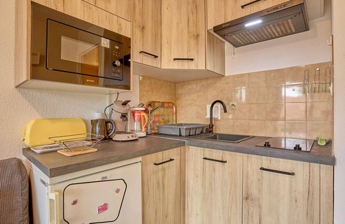 Barbotan-les-Thermes Apartment | Bright T1 bis for 2, sunny terrace, parking, wifi