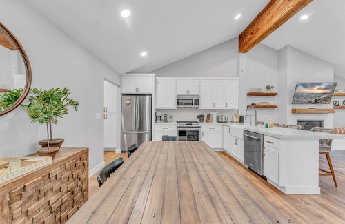 Comstock Acres House | Bright Tahoe Home w/Private Backyard, Near Beach
