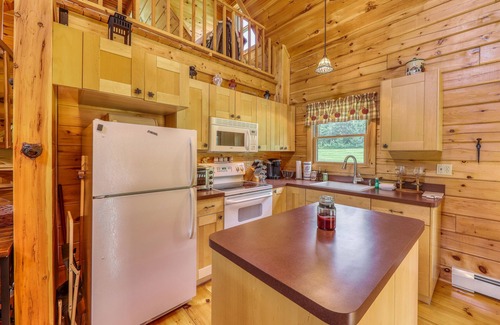 Jacksonville House | Bright three-level home with water views, jetted tub, firepit, and pool table