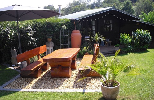 Dernbach Apartment | Bright vacation apartment with balcony, quiet location on the edge of the forest