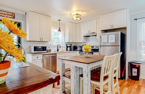 Sautee Nacoochee Cabin | Bright woodland home with deck & firepit - near activities & vineyards -1 dog OK