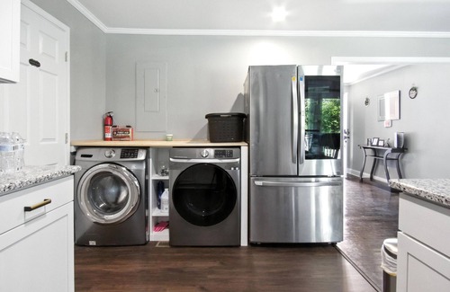 Fayetteville House | Brilliant 4-bedroom house in Fayetteville with AC, WiFi, and no cleaning fees.