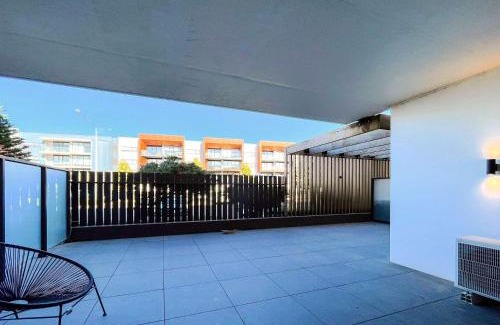 Werribee South Apartment | Brilliant Quay Blvd Apt Close to Wyndham Harbour