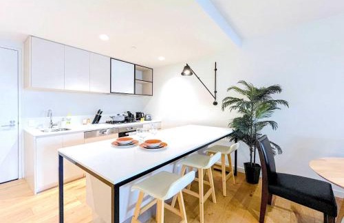 Werribee South Apartment | Brilliant Quay Blvd Apt Close to Wyndham Harbour