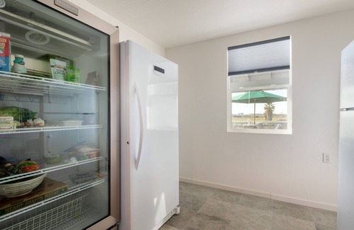Discovery Bay House | Bring the whole family! 7 Bdrm, nice deck, big dock, close to fast water💦
