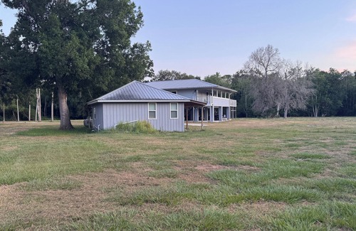 Zolfo Springs Cottage | Bring Your Golf Cart To Highlands Hammock Hidden Cabin and Enjoy Nature