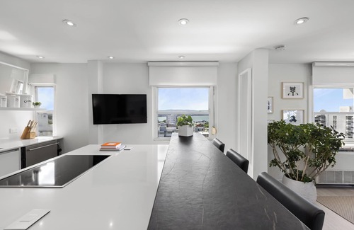 Miramar Apartment | Brisa Felíz – Estudio sereno con vista y buena vibra (Piso 9)