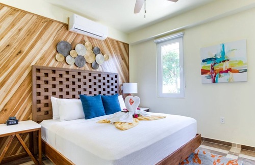 Placencia Apartment | Brisa Oceano Resort 3 Bedroom Beach Suite