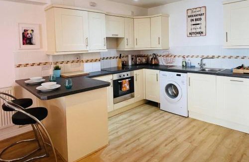 Saint Paul's Apartment | Bristol City Stays - 1 Bed - Pembroke Court
