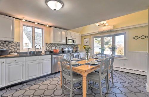 Bristol House | Bristol Home with Pool about 3 Mi to Dtwn and Beach!