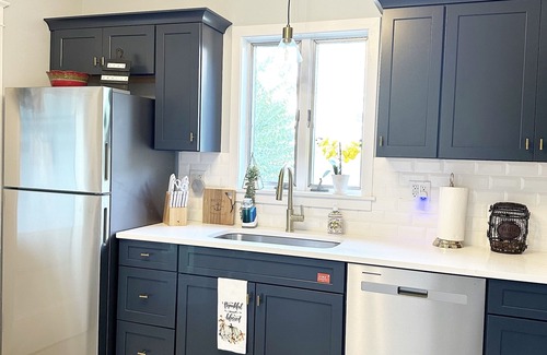 Bristol Apartment | Bristol RI Hope Street Hideaway