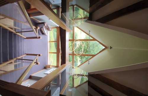 Coalpit Heath House | - Bristol Sensational Superb Barn Conversion with Hot Tub and Tennis court.