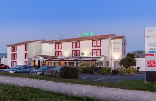 Perigny Hotel | Brit Hotel La Rochelle Périgny