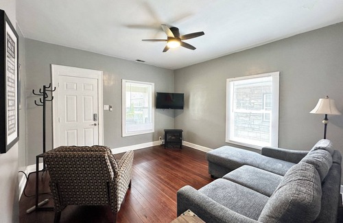 Broad Ripple House | Broad Ripple 1 Bedroom