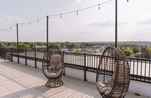 Indianapolis Condo | Broad Ripple 1BR w/Free Parking and Stunning View