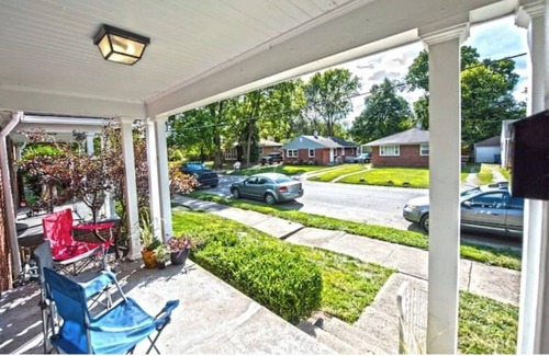 Indianapolis House | Broad Ripple International House