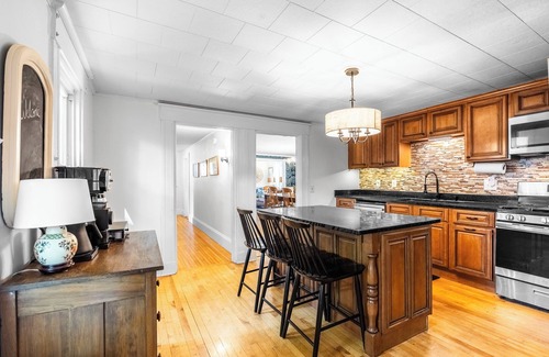 Bangor House | Broadway Historic District Home
