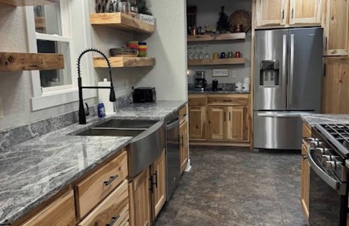 Eau Claire House | Broken Willow Bungalow