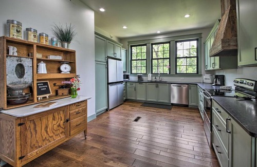 Cottleville House | Bross Brothers Cabin with Wraparound Porch!