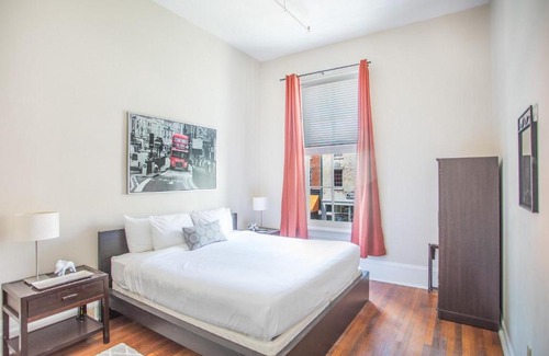 Historic District - North House | Broughton Central by Lucky Savannah