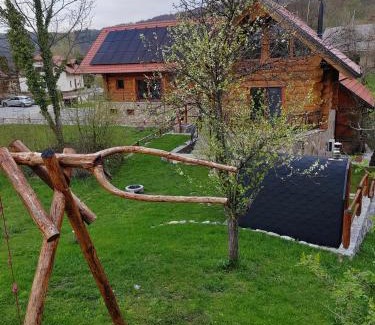 Krka House | Brunarica Biopark -Log house Biopark