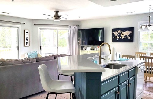 Calabash Condo | Brunswick Plantation Golf Resort, Tranquil View, Near Beaches