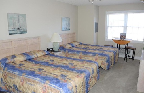 Calabash Apartment | Brunswick Plantation Studio Home 407L with Onsite Golf Course and Pools studio