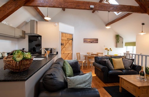 Caergeiliog Other | Bryn Lon Bach: Pet-friendly retreat in Caergeiliog, sleeping 4 guests